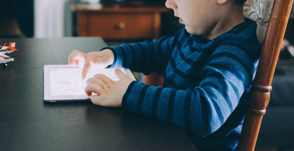 How big bad ads target your kids through apps