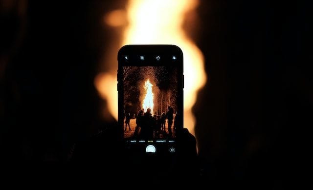 How to prevent iPhone from overheating