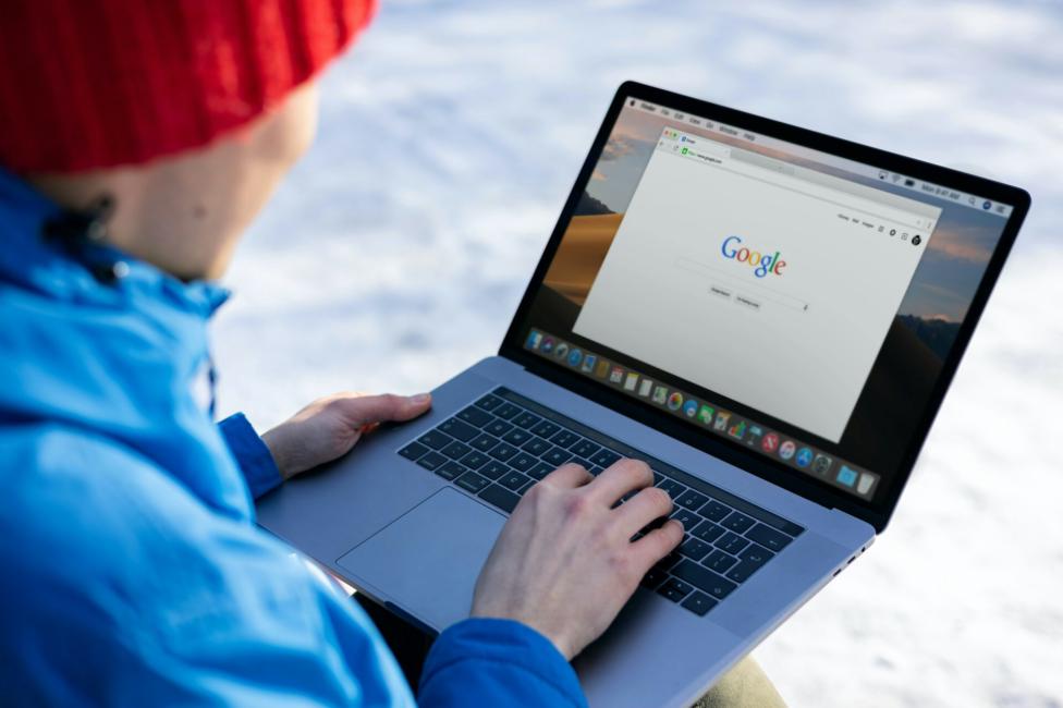 The Manifest V2 era is over: Chrome removes AdGuard Ad Blocker MV2 from the Web Store