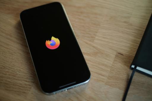 Браузерноe расширениe AdGuard VPN v2.8: теперь и в Firefox для Android