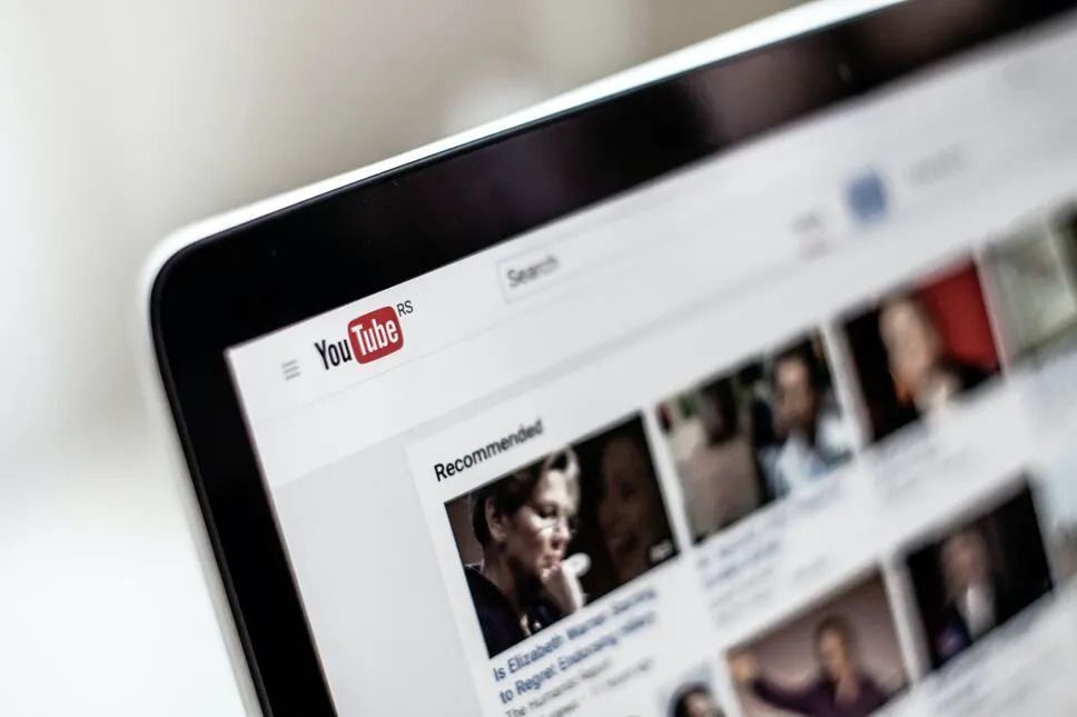YouTube testet neue Wege, um Werbeblocker zu stoppen: Was man wissen und erwarten sollte