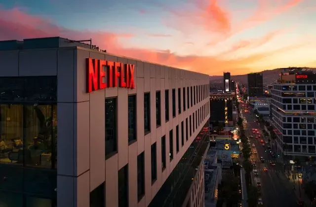 Netflix, 무료 광고 지원 계층 도입 검토